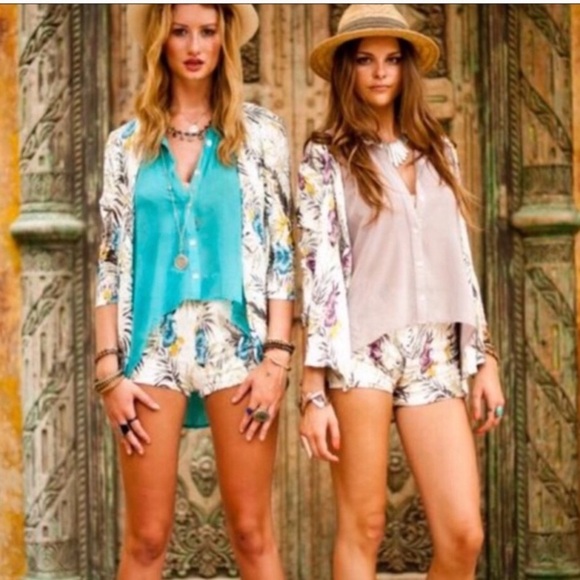 Show Me Your Mumu Jess Eyelet Cardigan medium floral green purple yellow - Picture 8 of 8